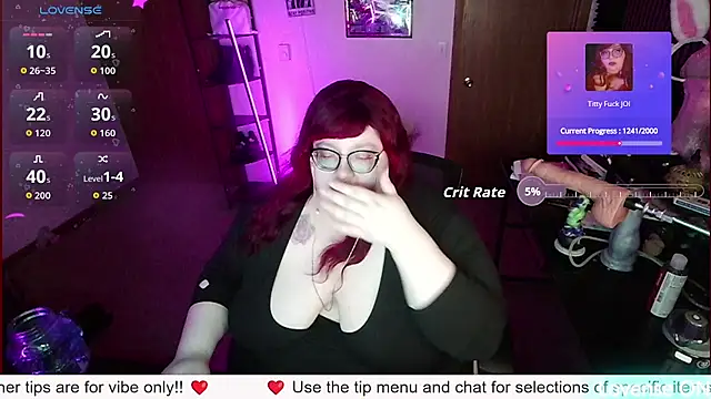 Chat +18 de RileySynn ao vivo
