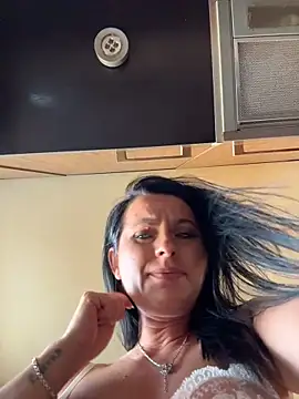 Chat +18 de Hotmomcheckk_ ao vivo