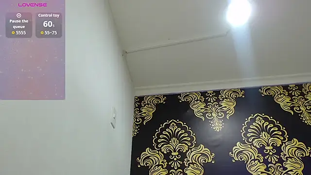 BigBoobs_Goddess: απευθείας συνομιλία ΧΧΧ