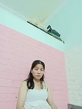 cutefix Adlı Modelin Çevrimdışı XXX Sohbeti