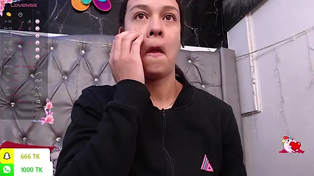 LAILAGUMMY Live XXX-chat