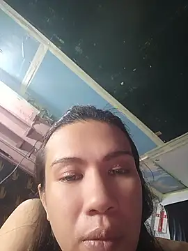 Chat +18 de manilafoxts ao vivo