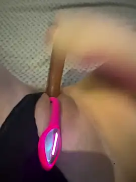 anonimgirl18old Adlı Modelin Canlı XXX Sohbeti