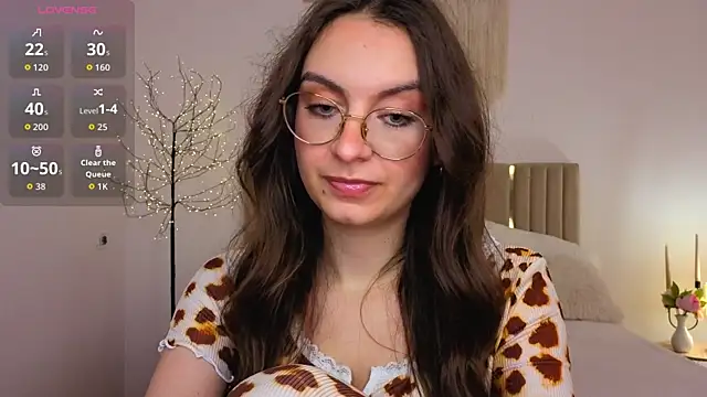 צ'אט XXX בשידור חי של Real_cutie1
