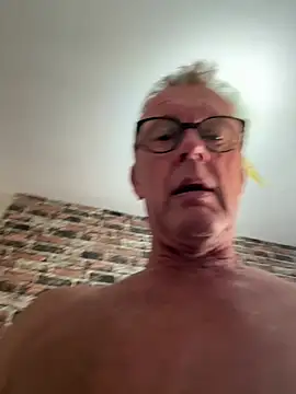 kempsilkn Live XXX chat