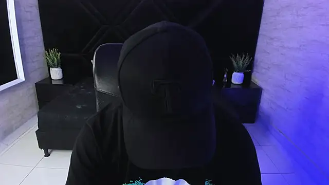 Živý XXX chat jhon_bear03