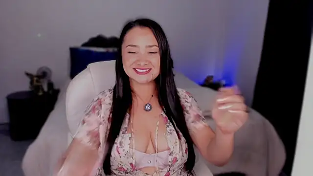 emilydolshe2 – Live XXX-chat