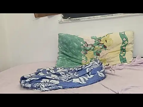 عرض كام Blondebat