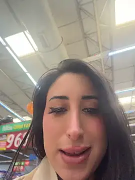 MiaFoxie_'s Live XXX Chat