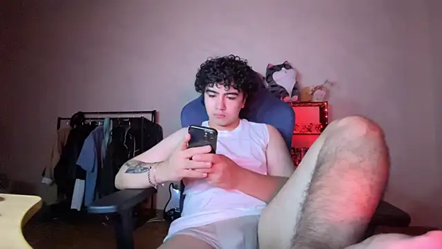 _ELIGOS_ Live XXX Chat
