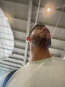 XXX chat uživo modela liam_bronw