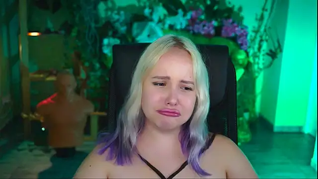 stellawatts live XXX chat