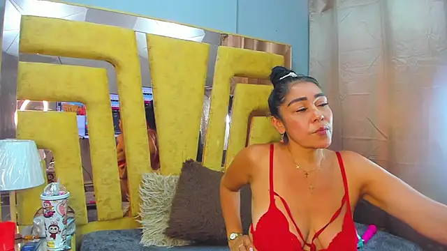 VikyThomsonn's Live XXX Chat