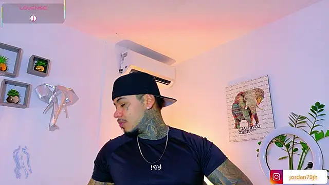 JordanSmiith_ Adlı Modelin Web Kamerası Şovu