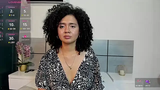 Chat +18 de Kiraspell ao vivo