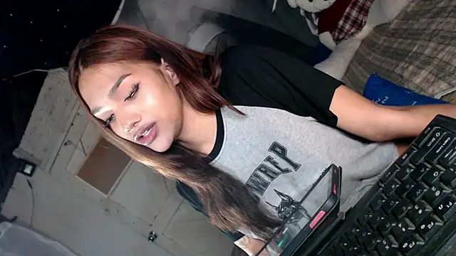 itsmekarinaaa live XXX chat