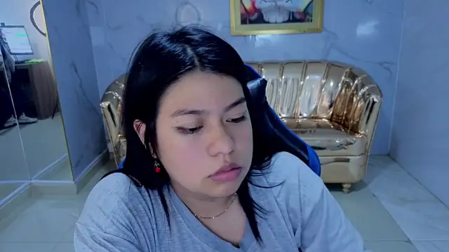 Isaa_s Live XXX-Chat