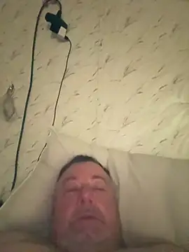 Pokazy przed kamerką – lawndad79