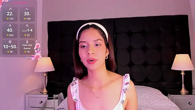 Chat +18 de AriRose ao vivo