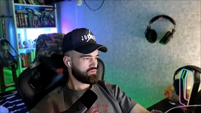 Онлайн чат XXX _Serious_Man