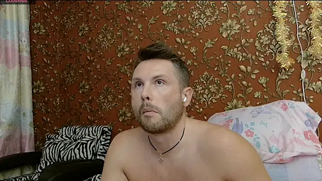 Онлайн чат XXX MartinBrandon