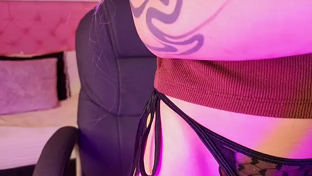 Chat XXX en directo de dark__nymph