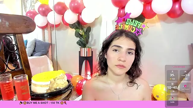 Miranda_doll_ Adlı Modelin Canlı XXX Sohbeti
