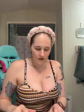 lolabunny9's Webcam Show