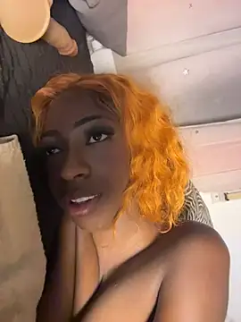 Nina_Velveta Chat XXX in diretta