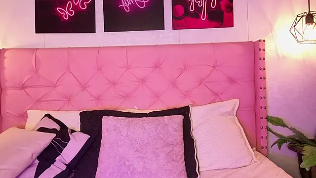 dark__nymph live XXX chat