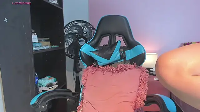 _maria_foxx_'s Live XXX Chat