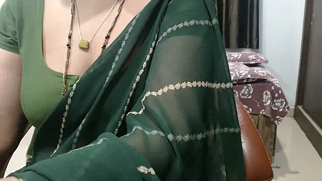 sunitha-3's Webcam Show