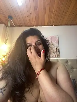 Andrea_secret_: онлайн-секс-чат