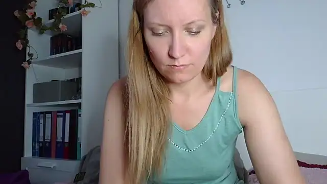 Candy_Cougar's Live XXX Chat