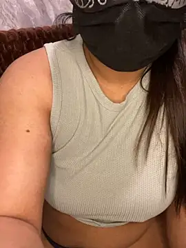 Chat XXX ao vivo de LioraWance