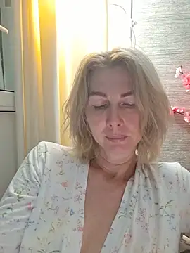 Chat +18 de stellahere8 ao vivo