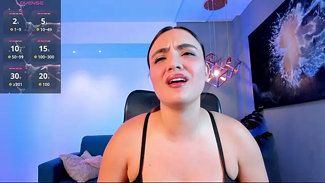 Chat XXX en directo de IsabellaaJoness