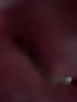 Chat +18 de Yiyi-707 ao vivo