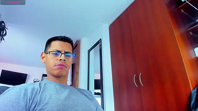 _John_Boy_ Chat XXX live