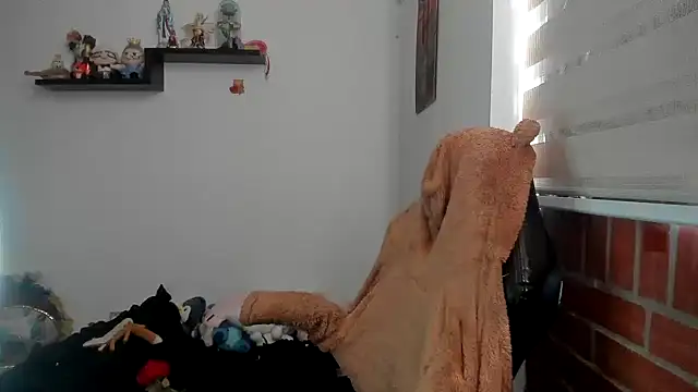 Shaddycute_ Adlı Modelin Canlı XXX Sohbeti