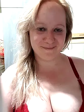 צ'אט XXX בשידור חי של Missy_DM