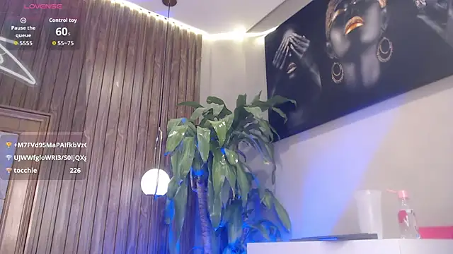 Chat +18 de Colby_driscoll ao vivo