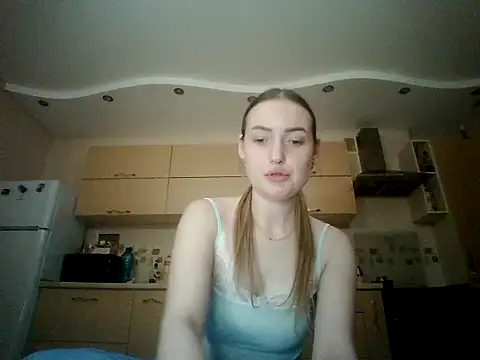 Онлайн чат XXX Lisanta