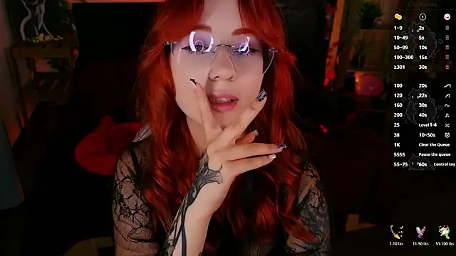 XXX chat uživo modela WICKEDEMBER