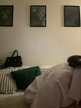 RussianGirls_ 现场XXX聊天