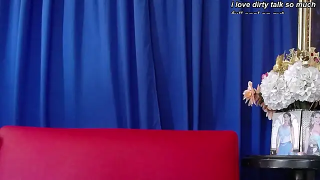 mia_beatles' Live XXX Chat
