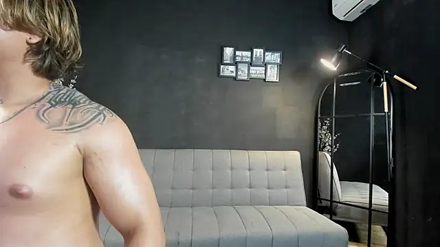Онлайн чат XXX Fernando_fit
