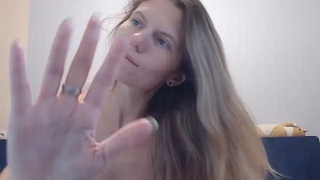 night_is_dark's Live XXX Chat
