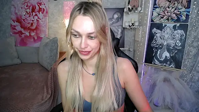 Chat +18 de NickyAdamidi ao vivo