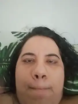 Mari29patty Adlı Modelin Canlı XXX Sohbeti